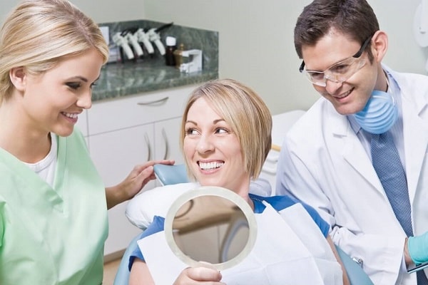 Dentists and Teeth Whitening
